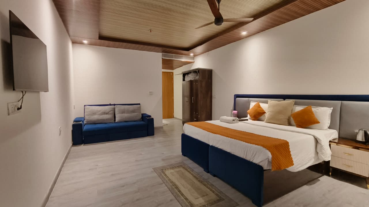 WhatsApp Image 2026-04-28 at 12.51.48 PM